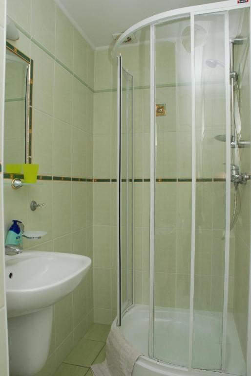 Apartamenty Domek Mysliwski Karpacz Ruang foto